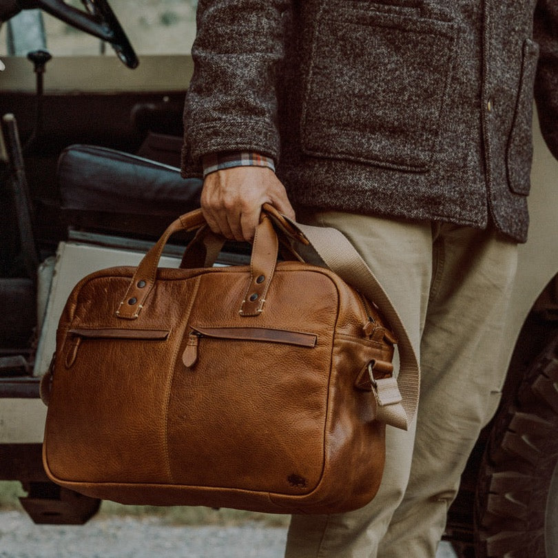 Walker Leather Pilot Bag in Rustic Tan